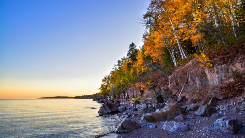 Clear sky at the Lake Superior shoreline