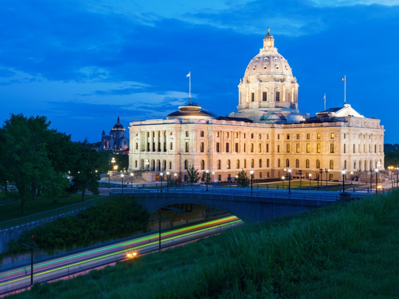 Saint Paul Capitol lit up in the evening